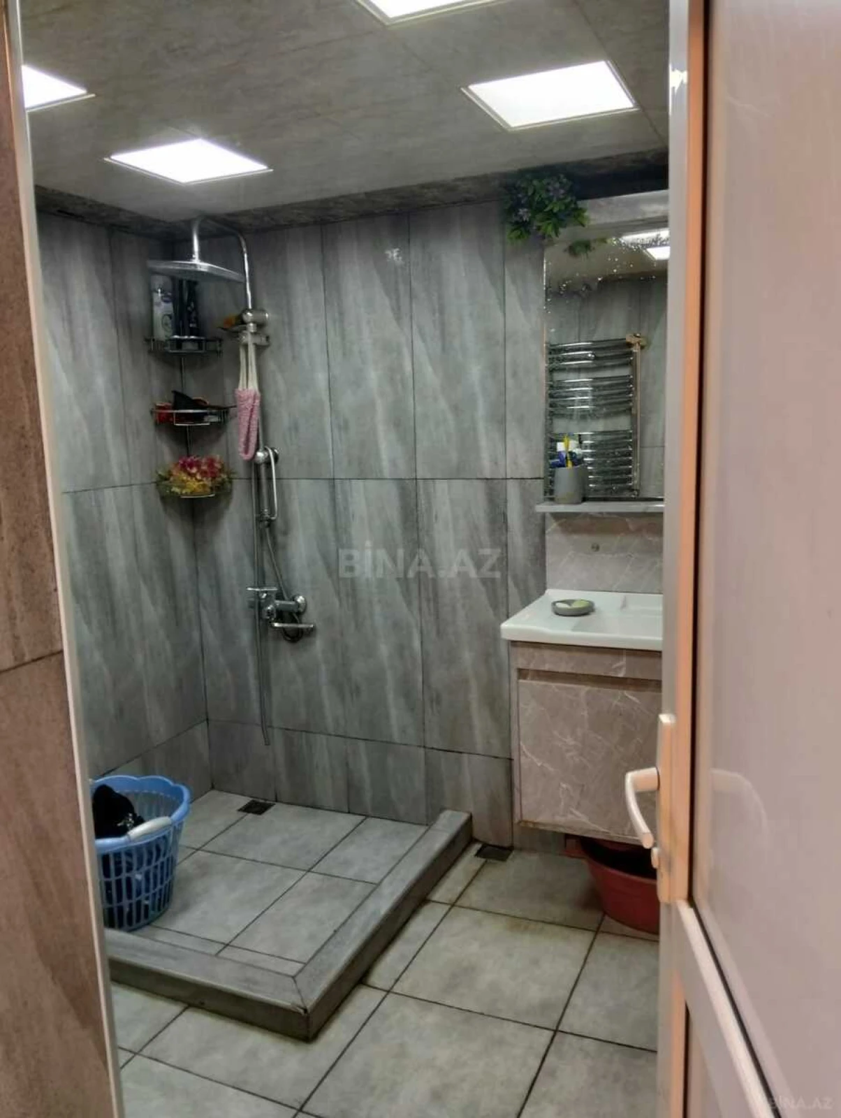 Kirayə verilir 3 otaqlı mənzil 60 m²