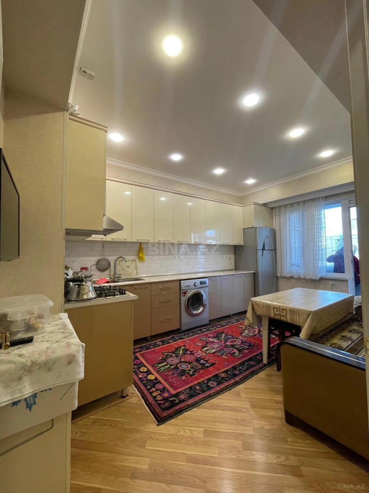 Satılır 3 otaqlı mənzil 100 m²