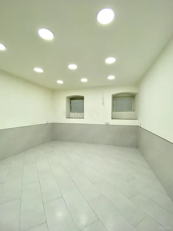 Satılır obyekt 45 m²