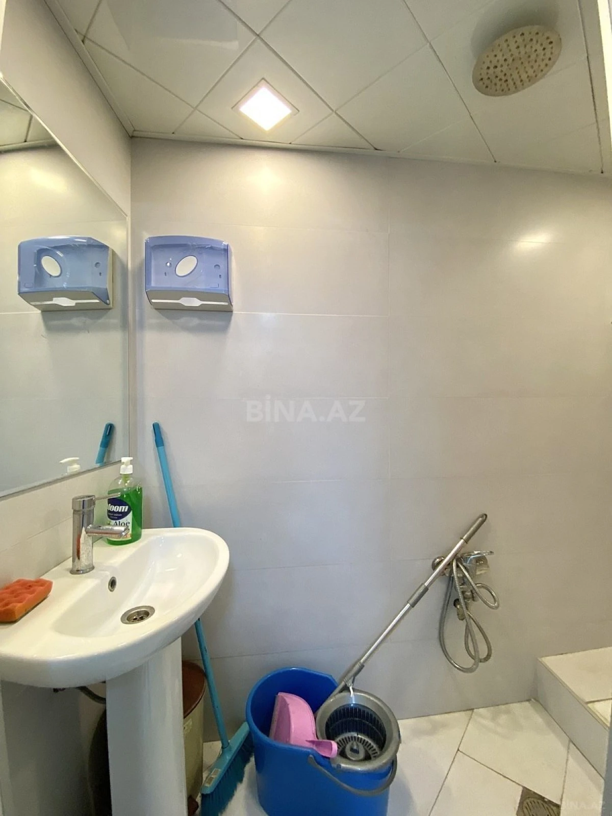 Satılır obyekt 45 m²