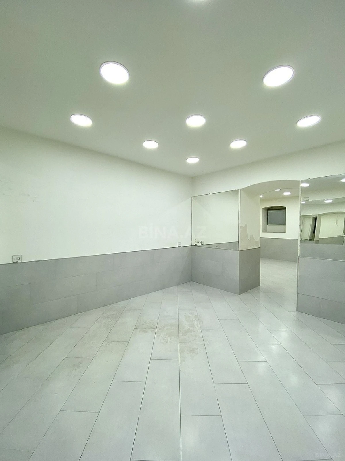 Satılır obyekt 45 m²