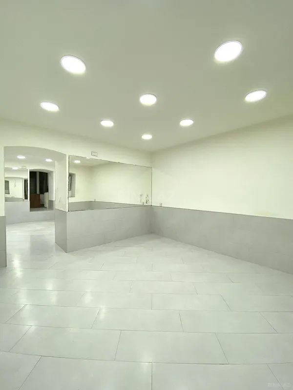 Satılır obyekt 45 m²