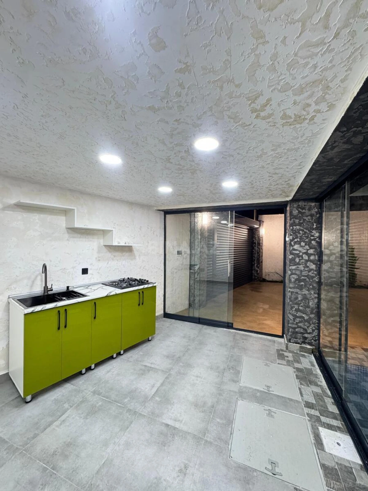 Satılır 4 otaqlı həyət evi 160 m²