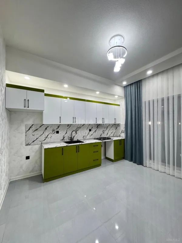 Satılır 4 otaqlı həyət evi 160 m²