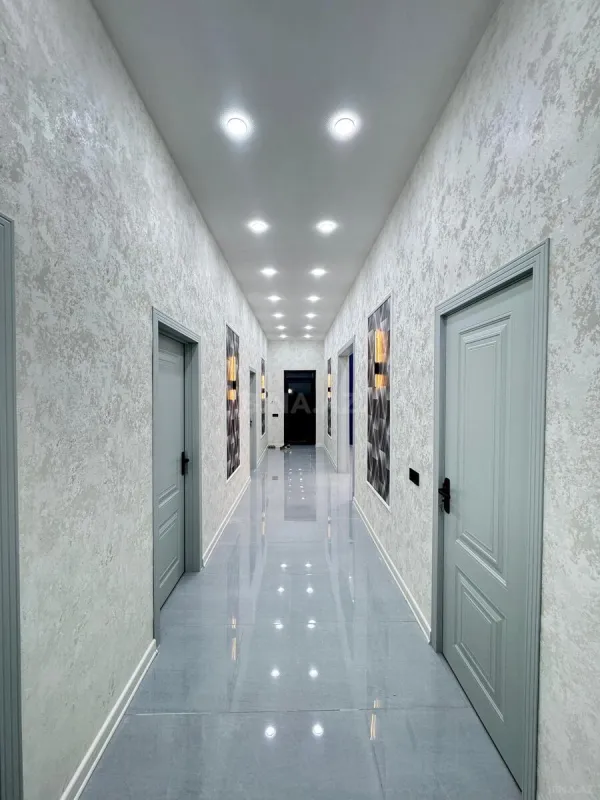 Satılır 4 otaqlı həyət evi 160 m²