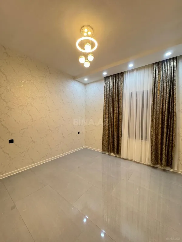 Satılır 4 otaqlı həyət evi 160 m²