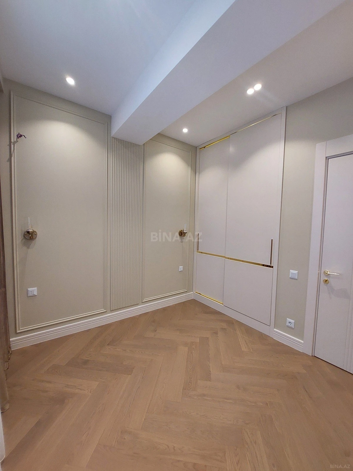 Satılır 3 otaqlı mənzil 85 m²