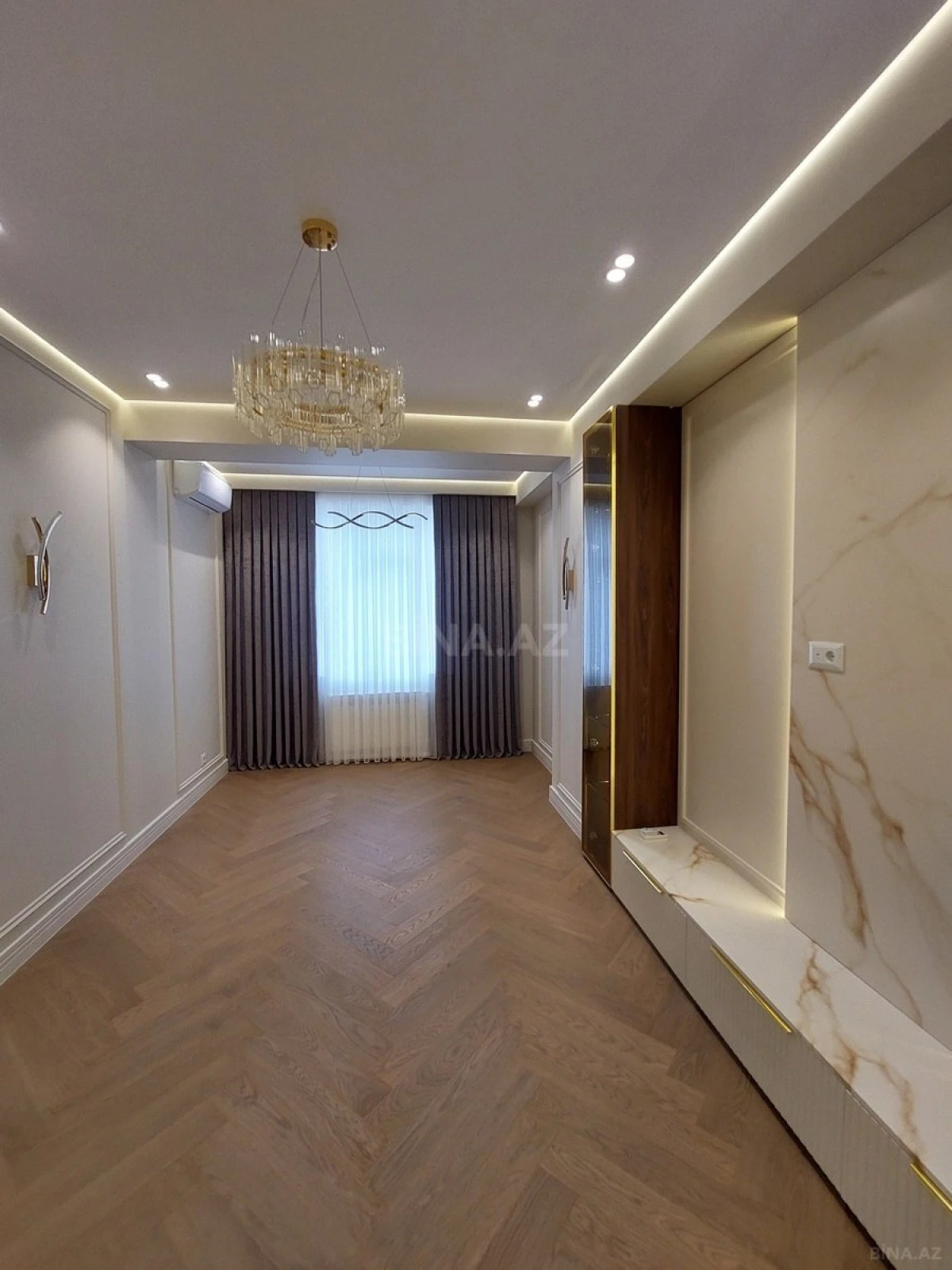 Satılır 3 otaqlı mənzil 85 m²