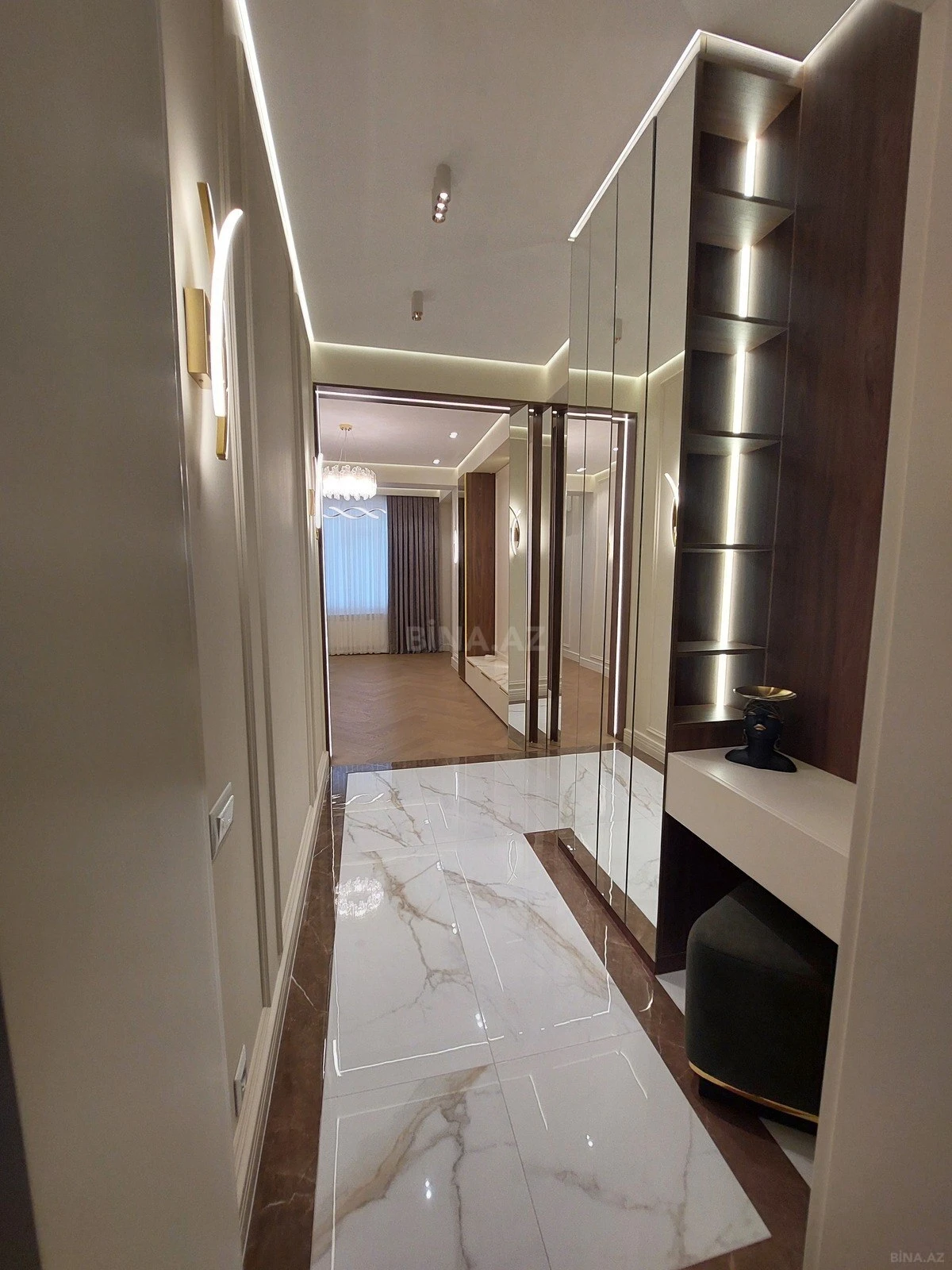Satılır 3 otaqlı mənzil 85 m²