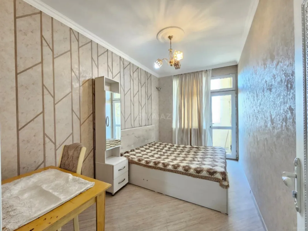 Satılır 3 otaqlı mənzil 82 m²