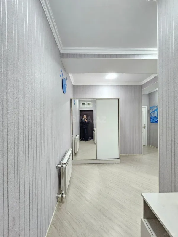 Satılır 3 otaqlı mənzil 82 m²