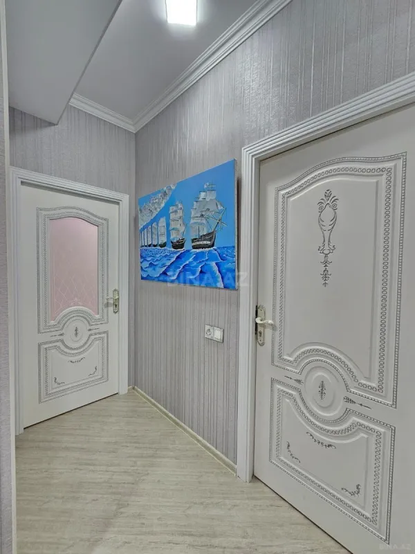 Satılır 3 otaqlı mənzil 82 m²