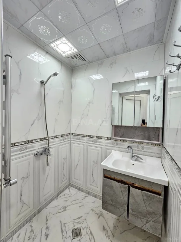 Satılır 3 otaqlı mənzil 82 m²