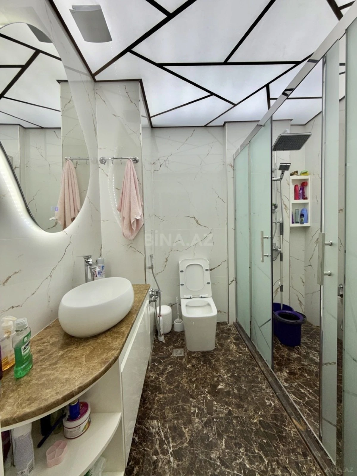 Satılır 3 otaqlı mənzil 130 m²