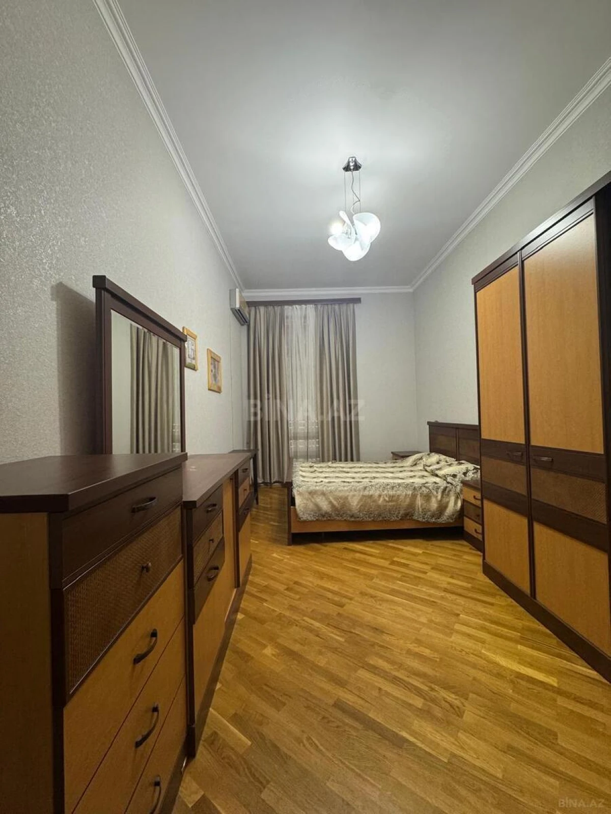Kirayə verilir 2 otaqlı mənzil 55 m²