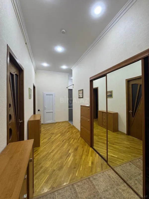 Kirayə verilir 2 otaqlı mənzil 55 m²
