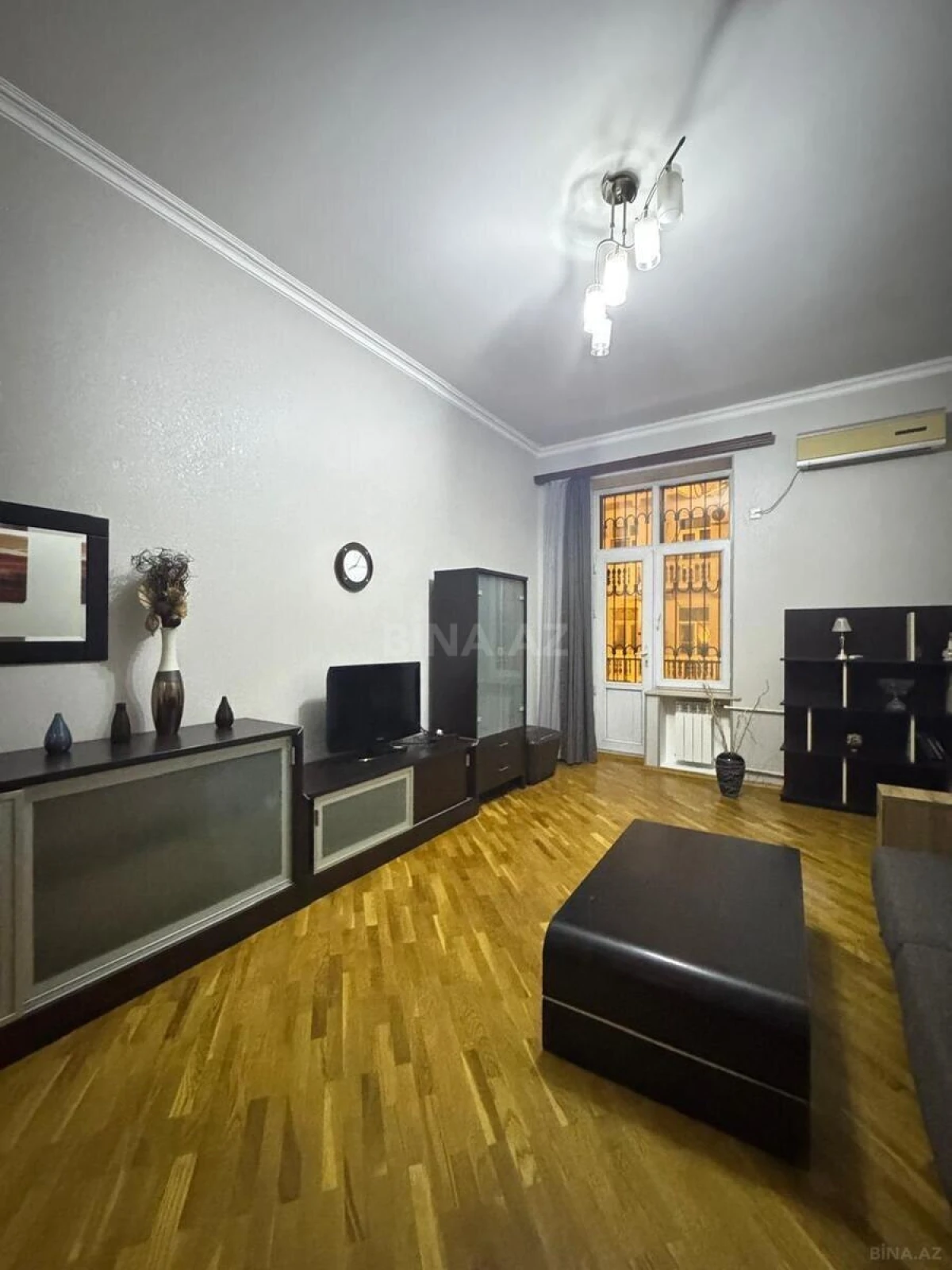 Kirayə verilir 2 otaqlı mənzil 55 m²