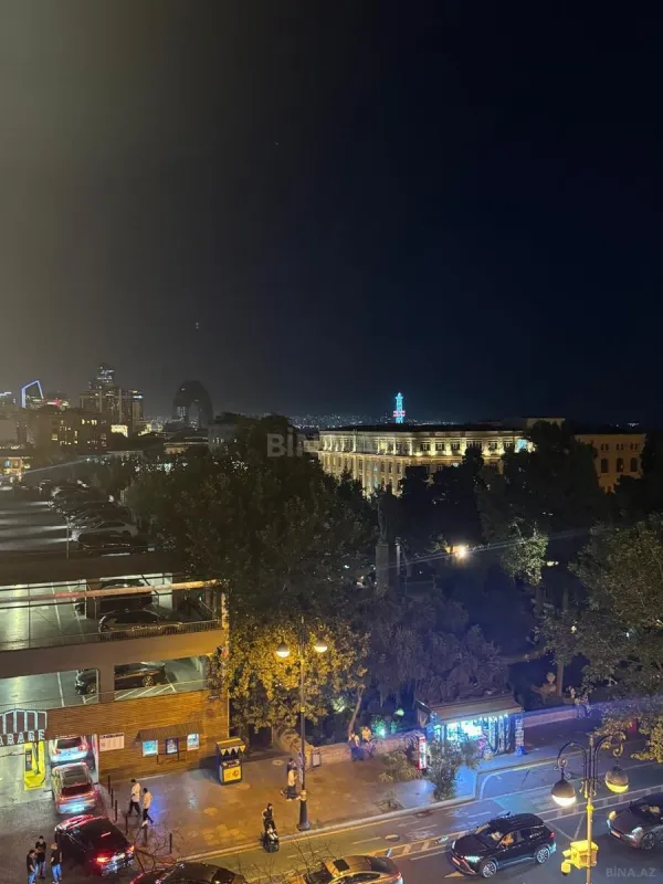 Kirayə verilir 2 otaqlı mənzil 55 m²