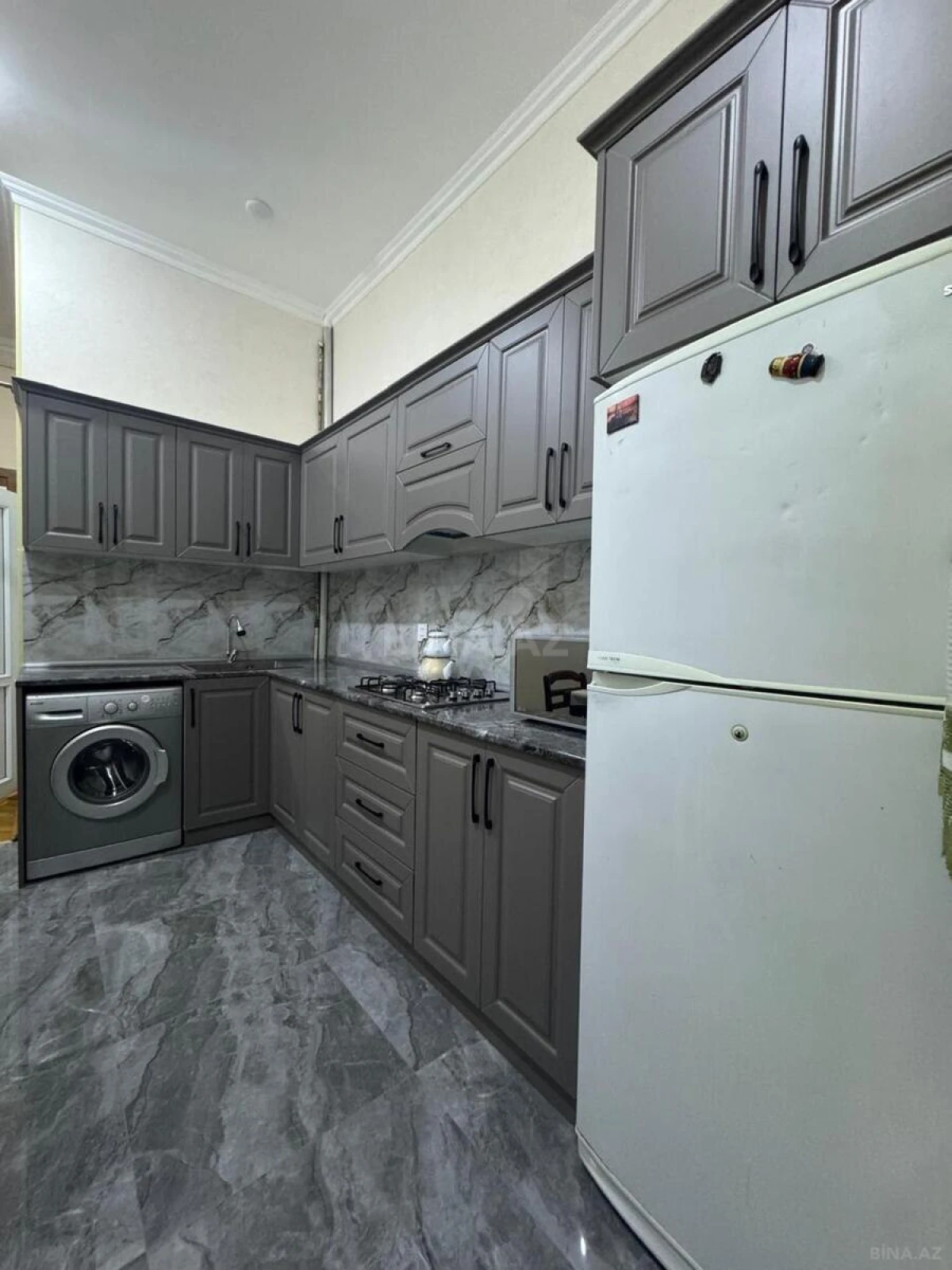 Kirayə verilir 2 otaqlı mənzil 55 m²