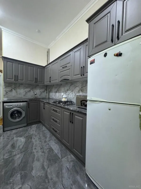 Kirayə verilir 2 otaqlı mənzil 55 m²