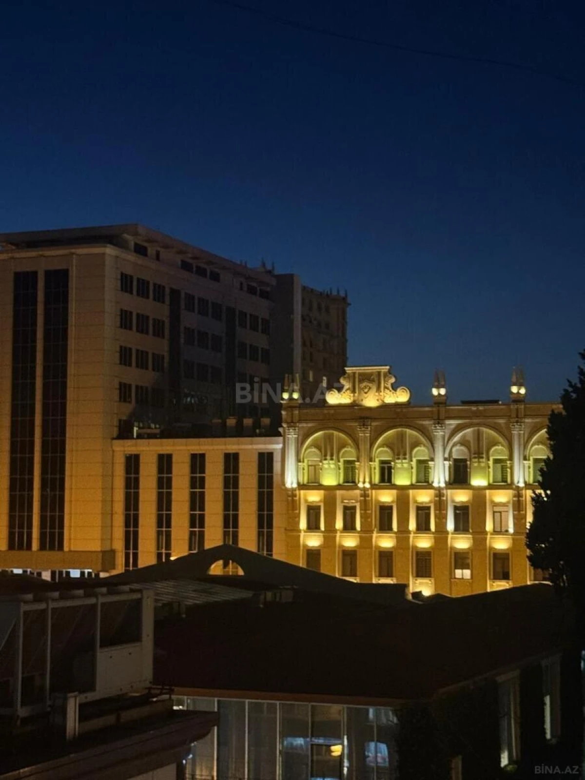 Kirayə verilir 2 otaqlı mənzil 55 m²