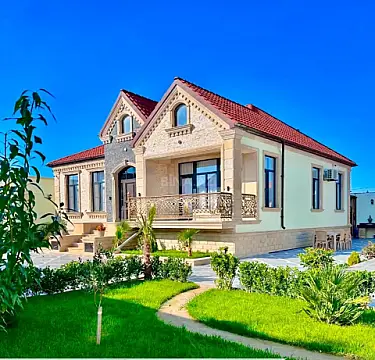 Satılır 5 otaqlı həyət evi 300 m² — Bakı, Mərdəkan 5 otaq 300.00 m²