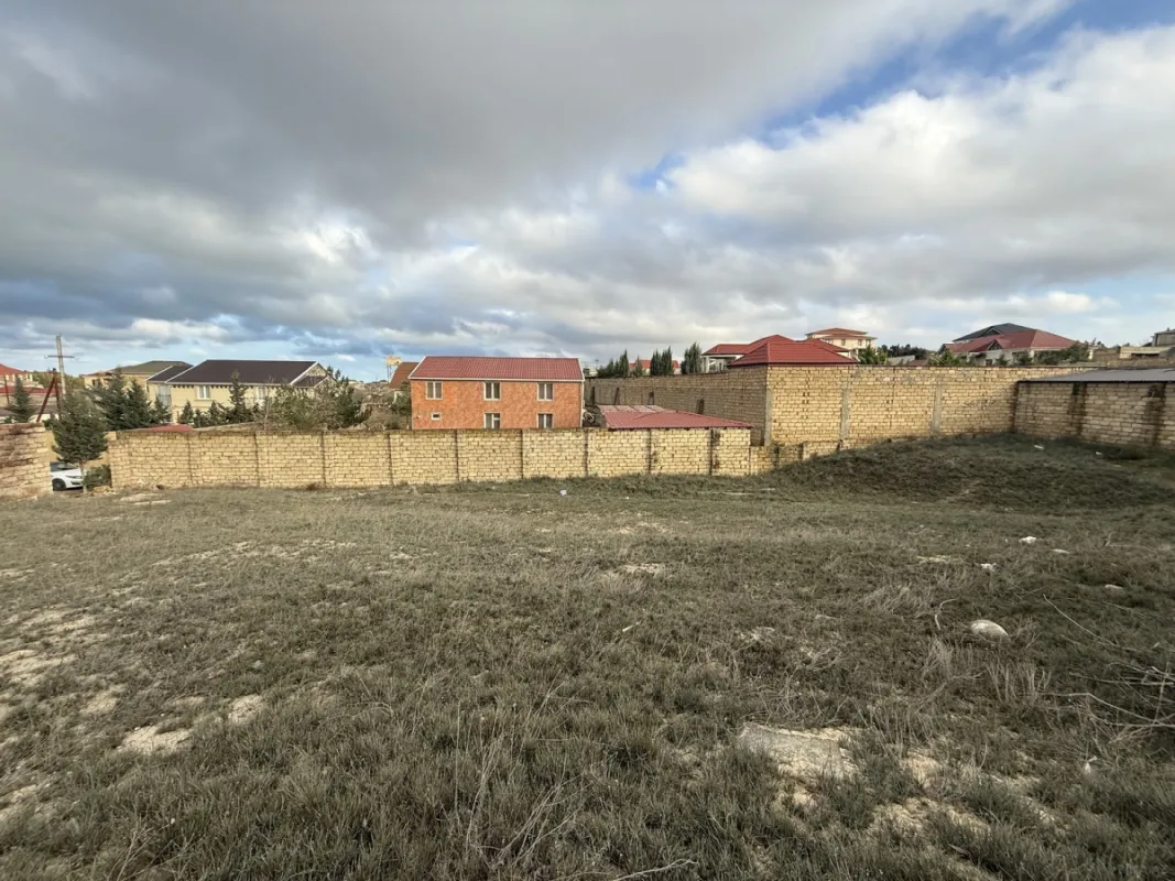 Satılır torpaq sahəsi 12 m²