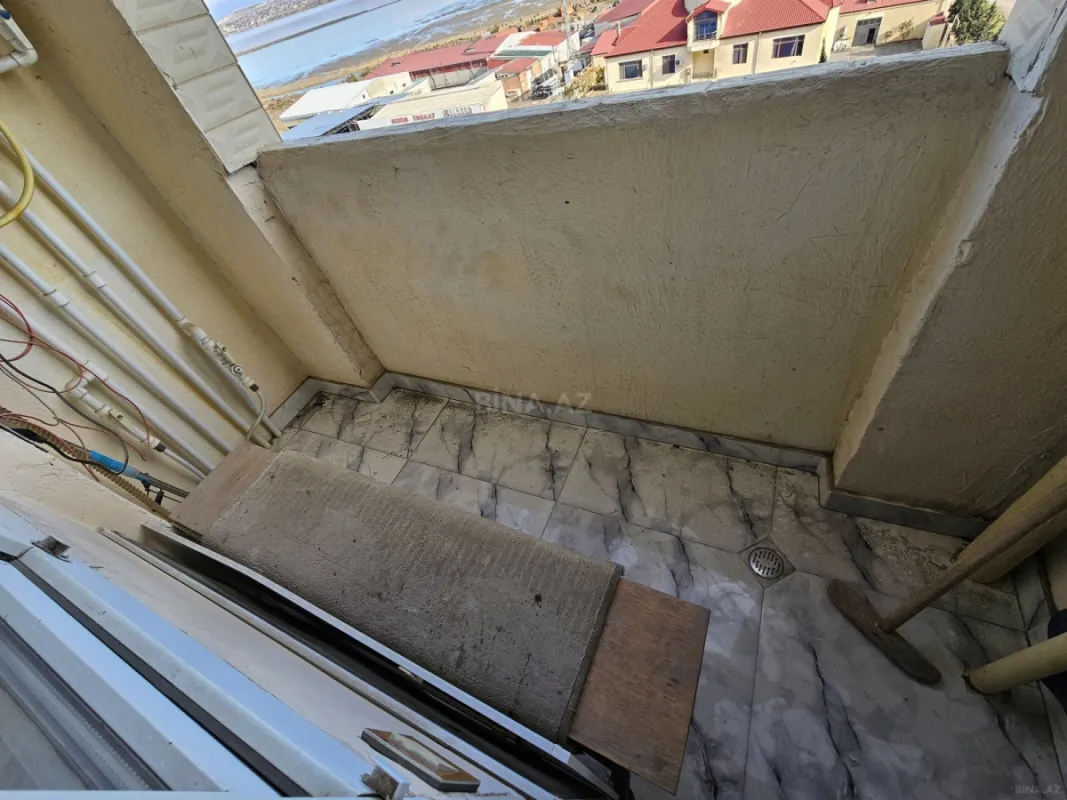 Satılır 3 otaqlı mənzil 82 m²