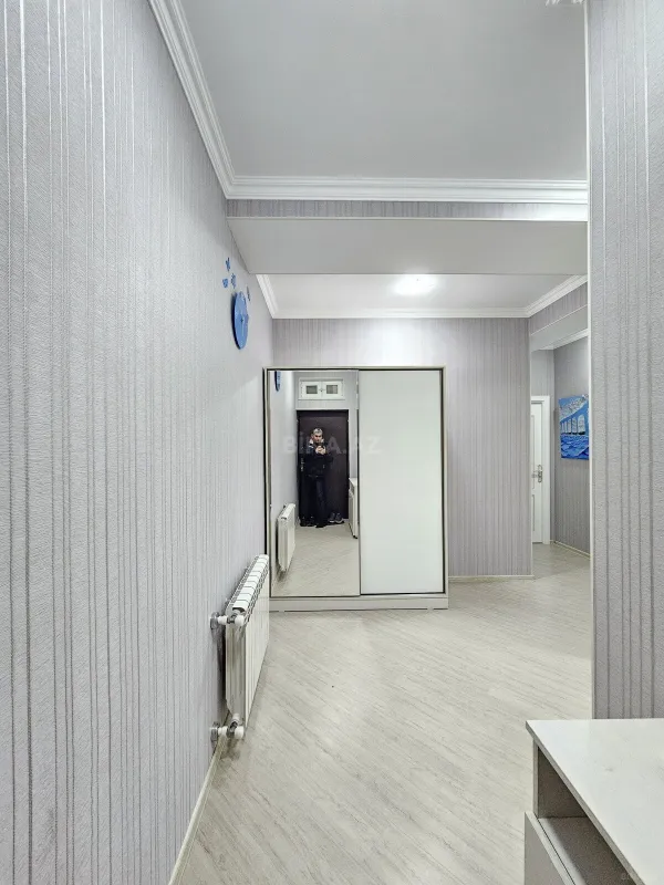 Satılır 3 otaqlı mənzil 82 m²