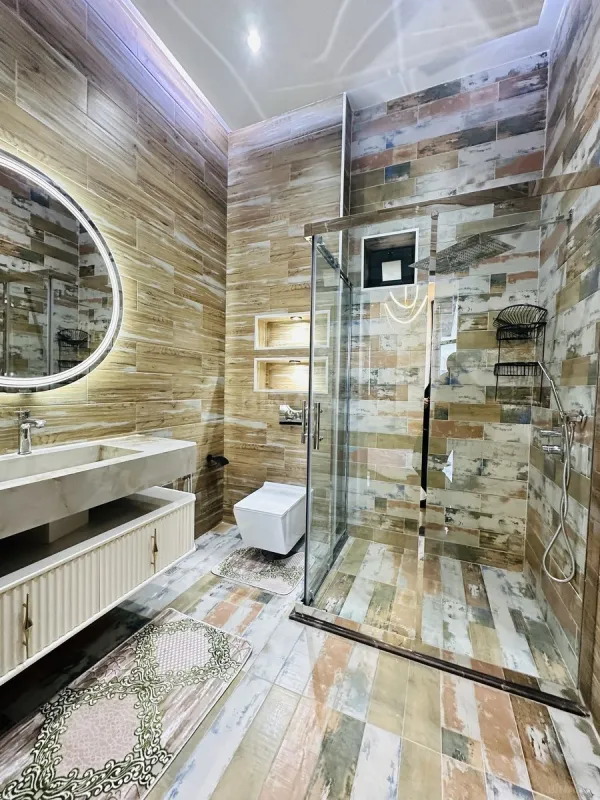 Satılır 5 otaqlı həyət evi 200 m²