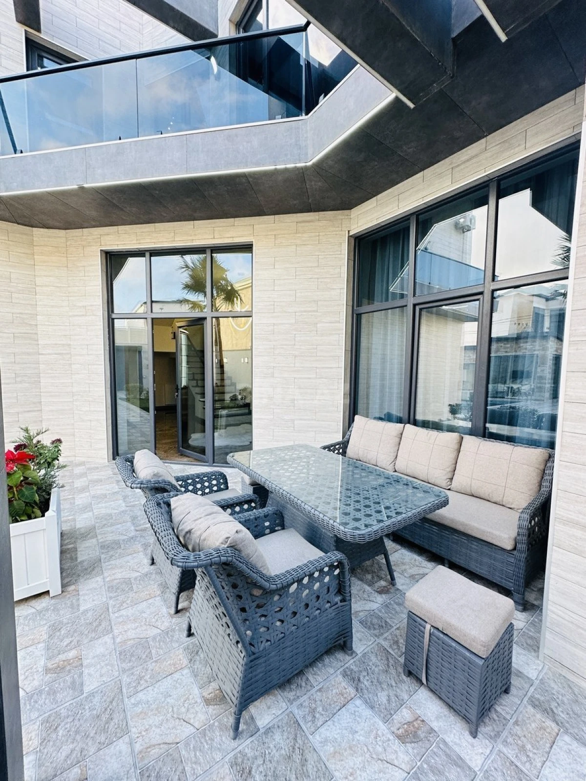 Satılır 5 otaqlı həyət evi 200 m²