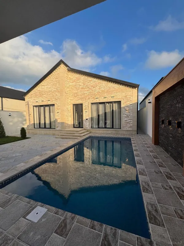 Satılır 4 otaqlı həyət evi 170 m²