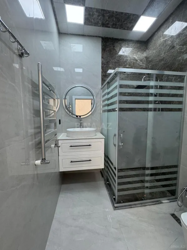 Satılır 4 otaqlı həyət evi 170 m²