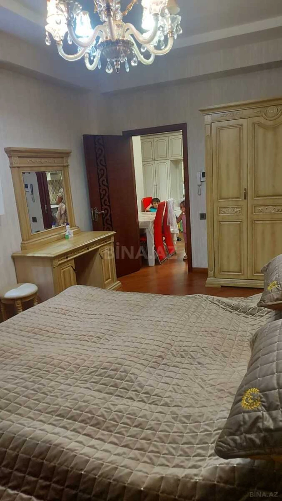 Satılır 2 otaqlı mənzil 55 m²