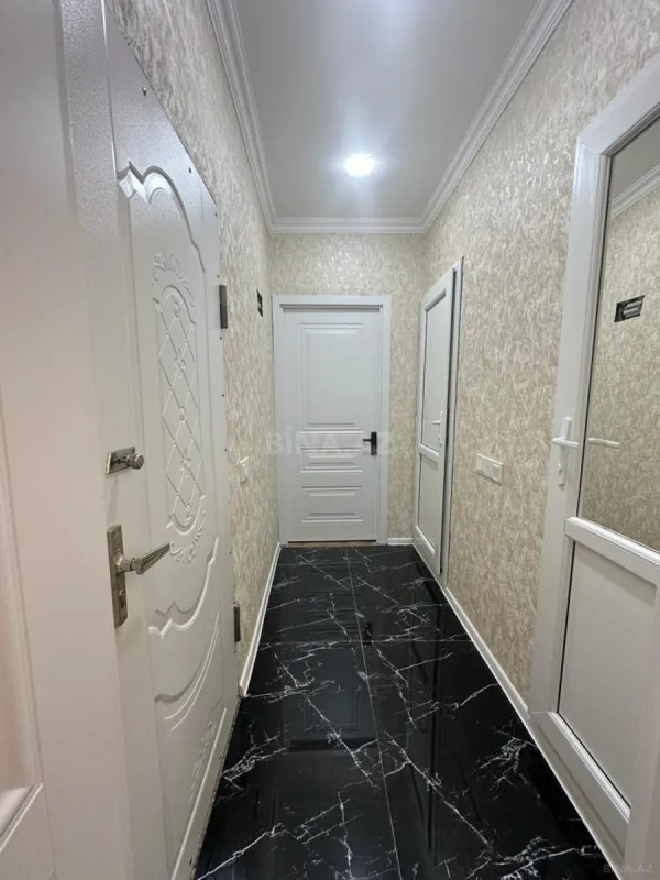 Satılır 2 otaqlı mənzil 68 m²