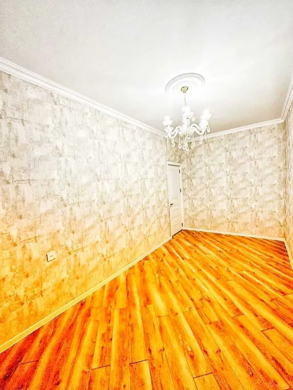 Satılır 2 otaqlı mənzil 68 m²