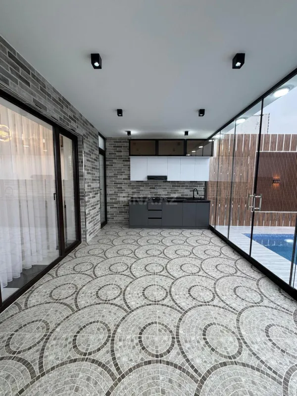 Satılır 4 otaqlı həyət evi 160 m²