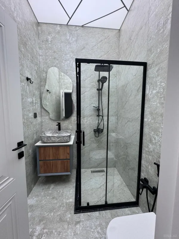 Satılır 4 otaqlı həyət evi 160 m²