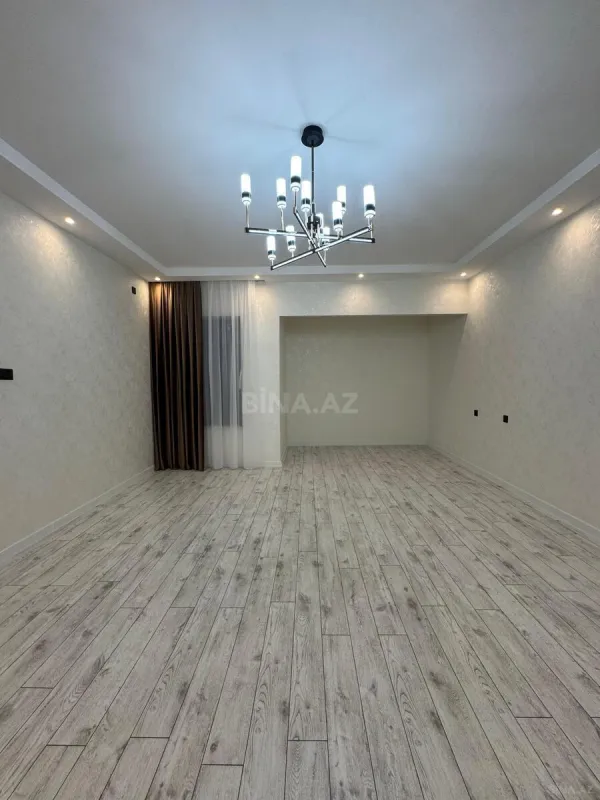 Satılır 4 otaqlı həyət evi 180 m²