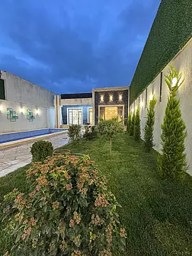 Satılır 4 otaqlı həyət evi 180 m²