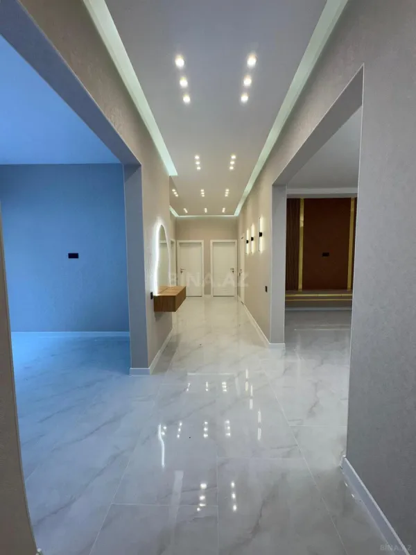 Satılır 4 otaqlı həyət evi 180 m²