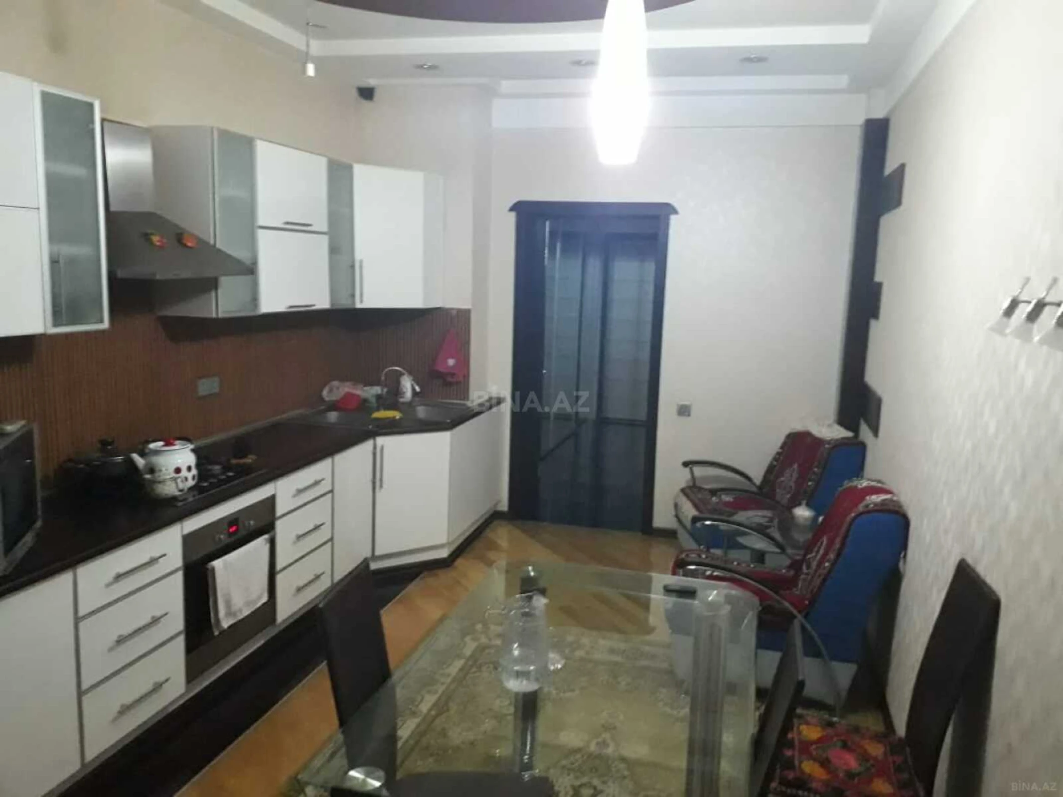 Satılır 5 otaqlı mənzil 286 m²