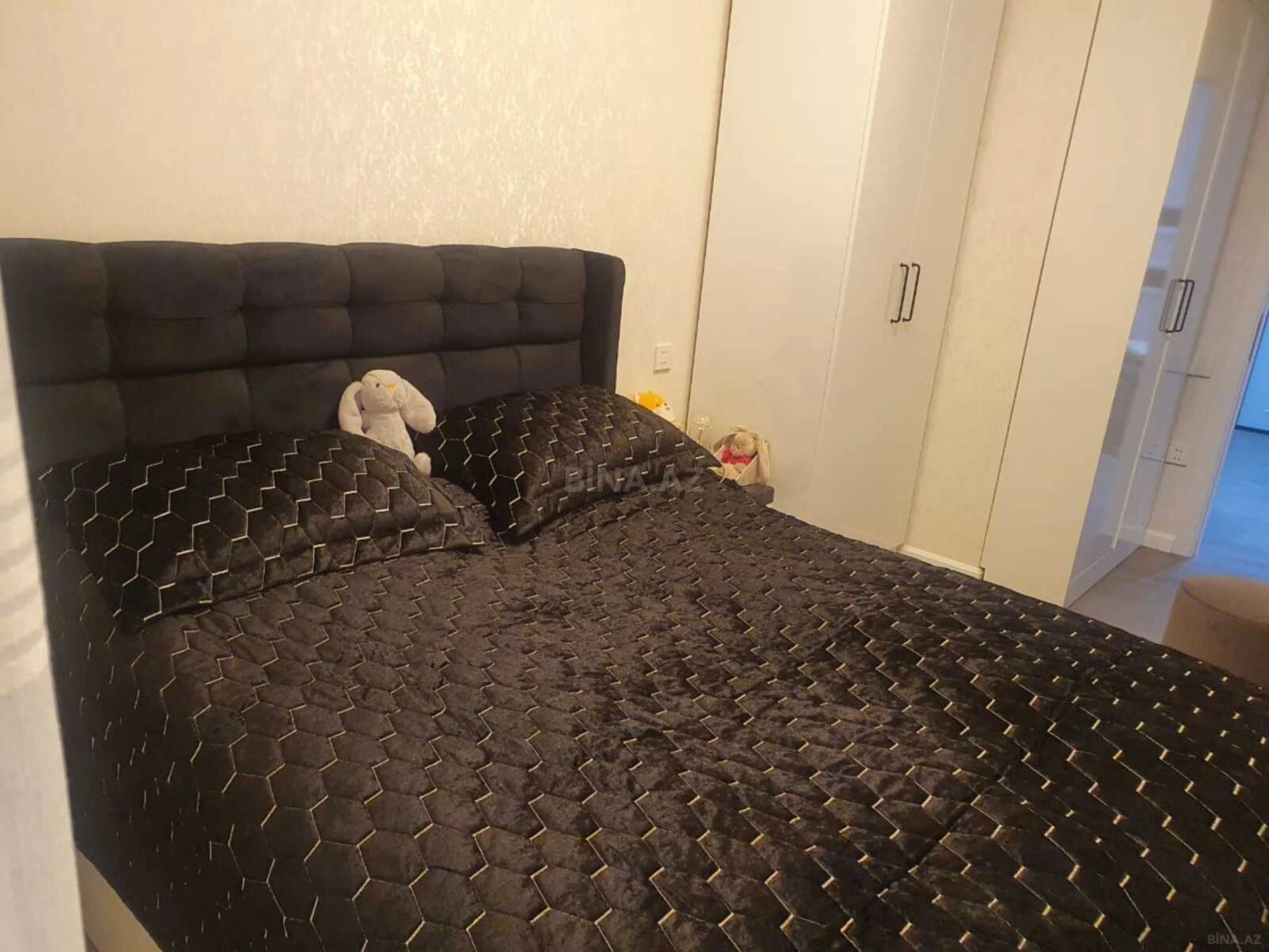 Kirayə verilir 3 otaqlı mənzil 110 m²