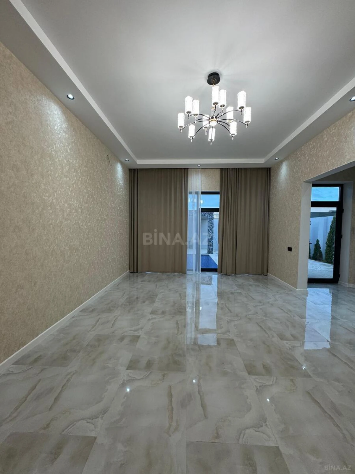 Satılır 4 otaqlı həyət evi 150 m²