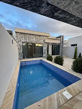 Satılır 4 otaqlı həyət evi 170 m²