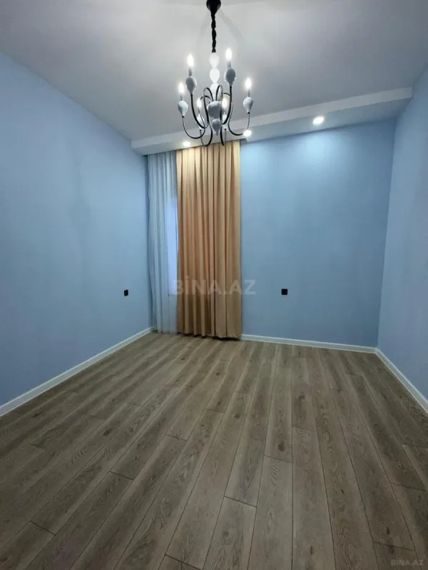 Satılır 4 otaqlı həyət evi 160 m²