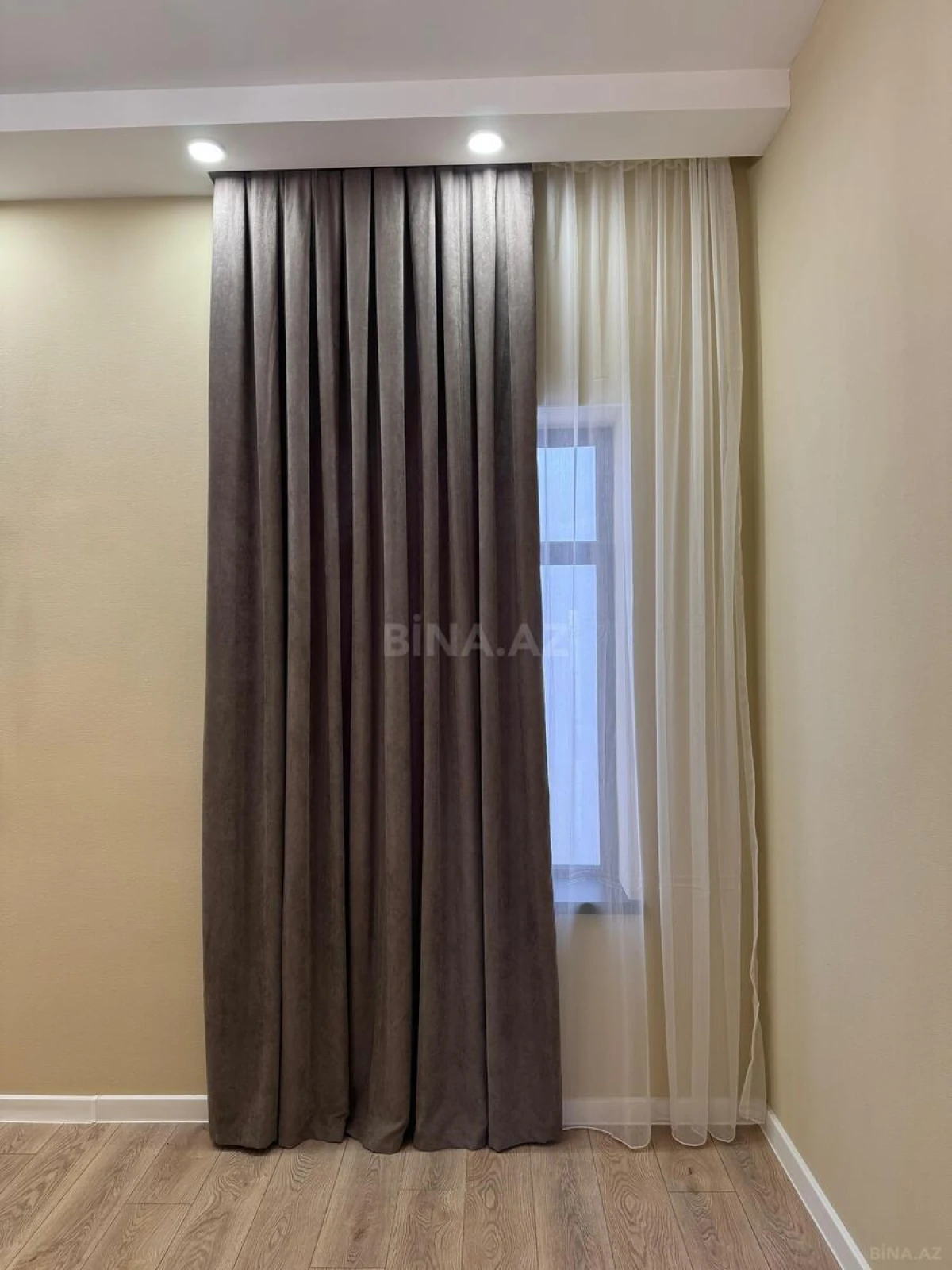 Satılır 4 otaqlı həyət evi 160 m²