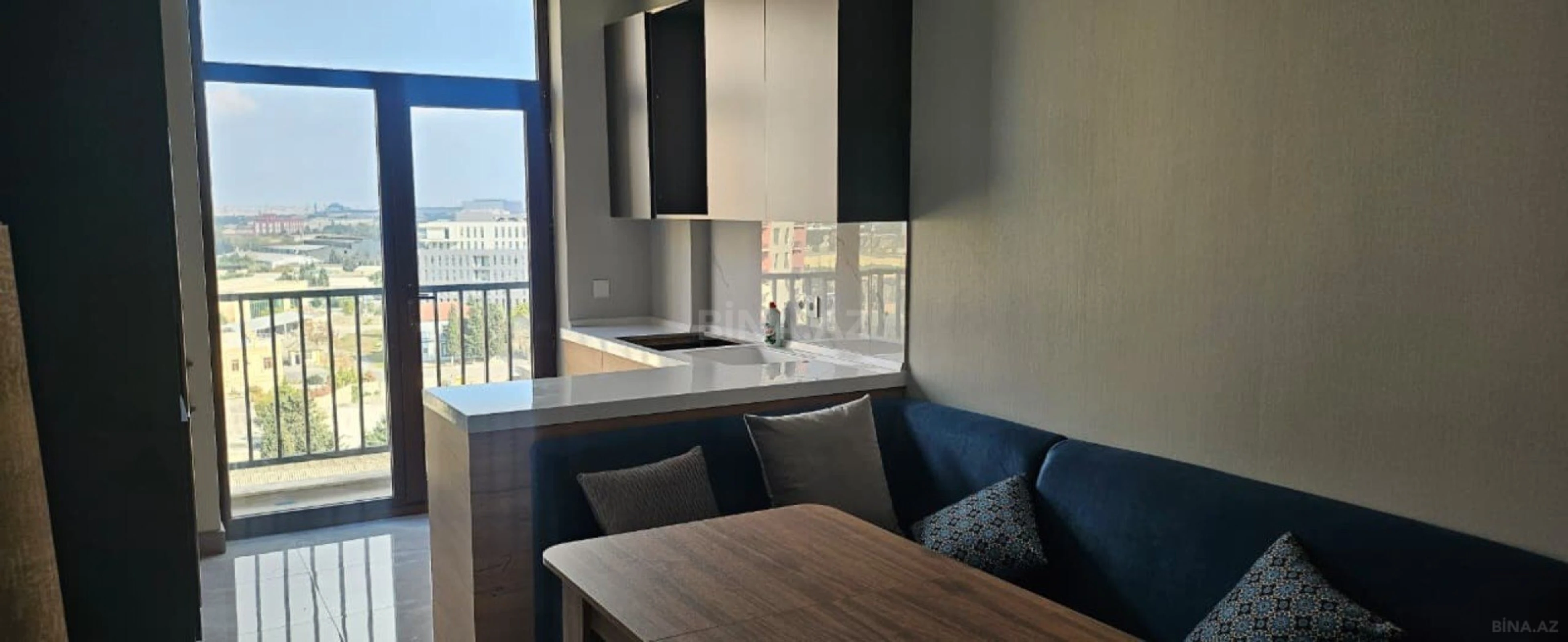 Kirayə verilir 2 otaqlı mənzil 62 m²