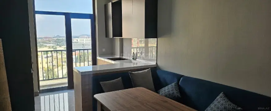 Kirayə verilir 2 otaqlı mənzil 62 m²