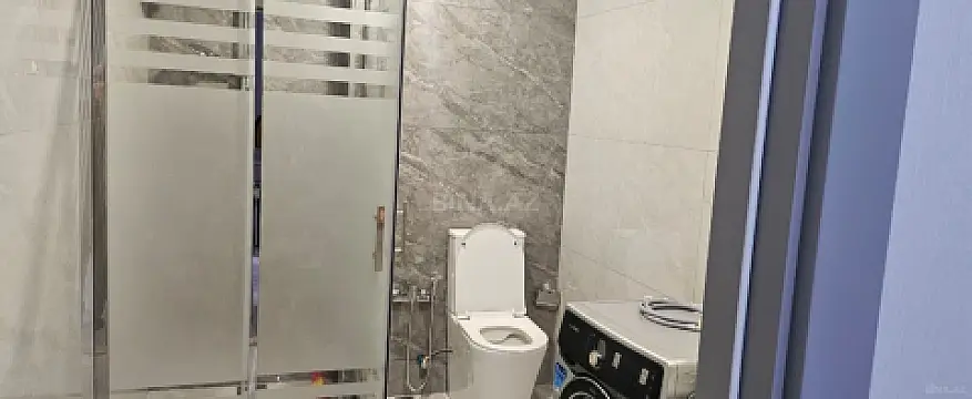 Kirayə verilir 2 otaqlı mənzil 62 m²